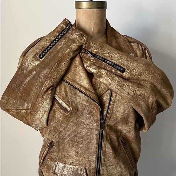 1980’s Vintage Leather Motorcycle Jacket - Picture 5 of 16